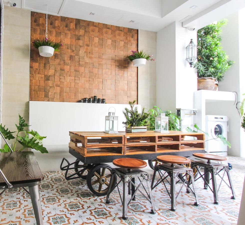 Boutique Summer House Jomtien Beach Exterior foto