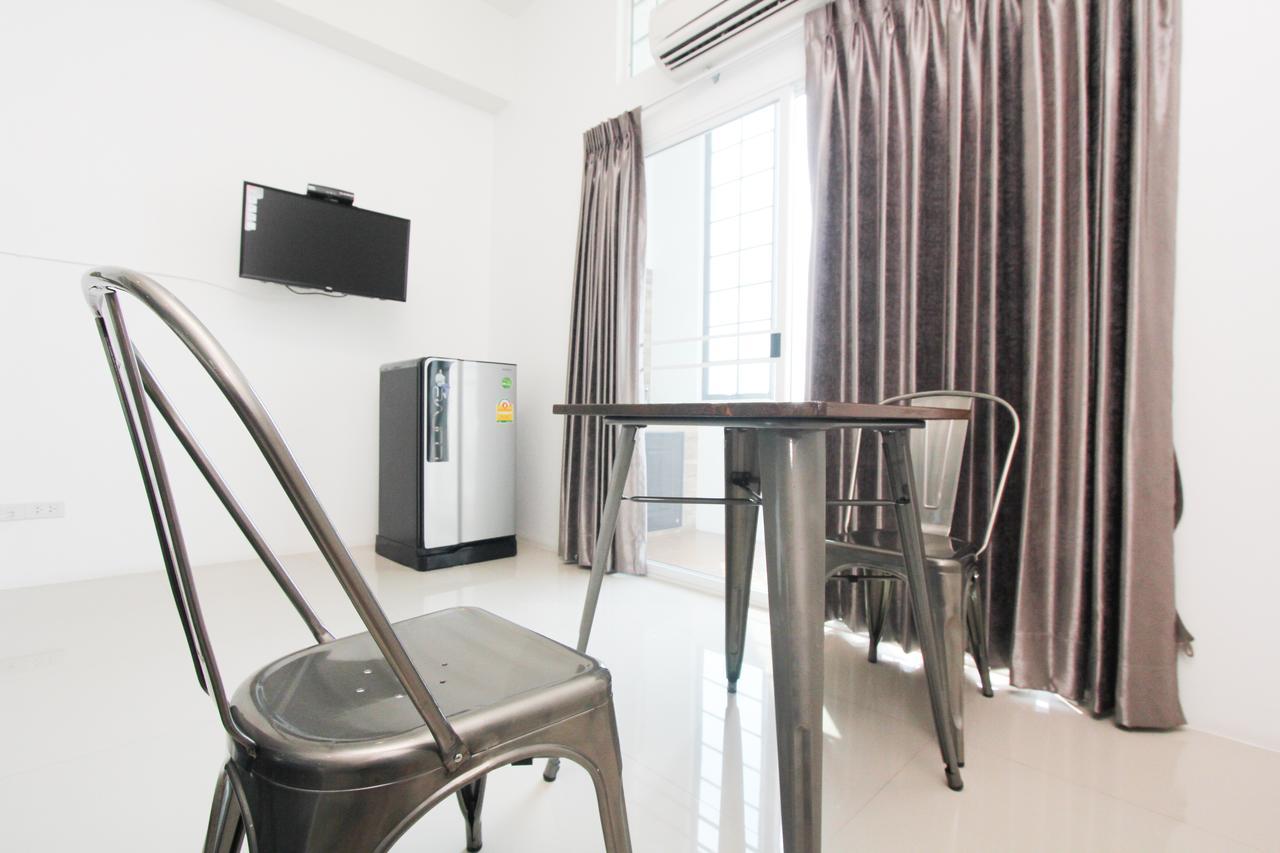 Boutique Summer House Jomtien Beach Exterior foto