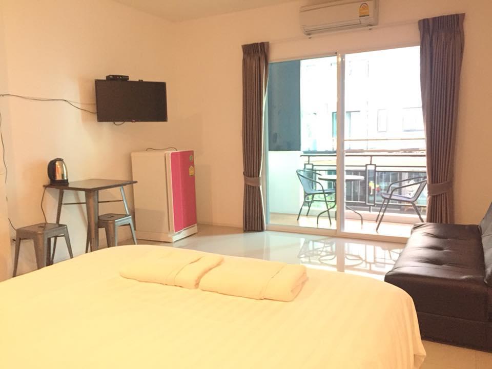 Boutique Summer House Jomtien Beach Exterior foto